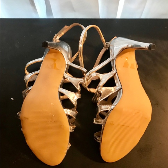 NICOLE MILLER  Silver strappy pattern heel - Picture 8 of 8